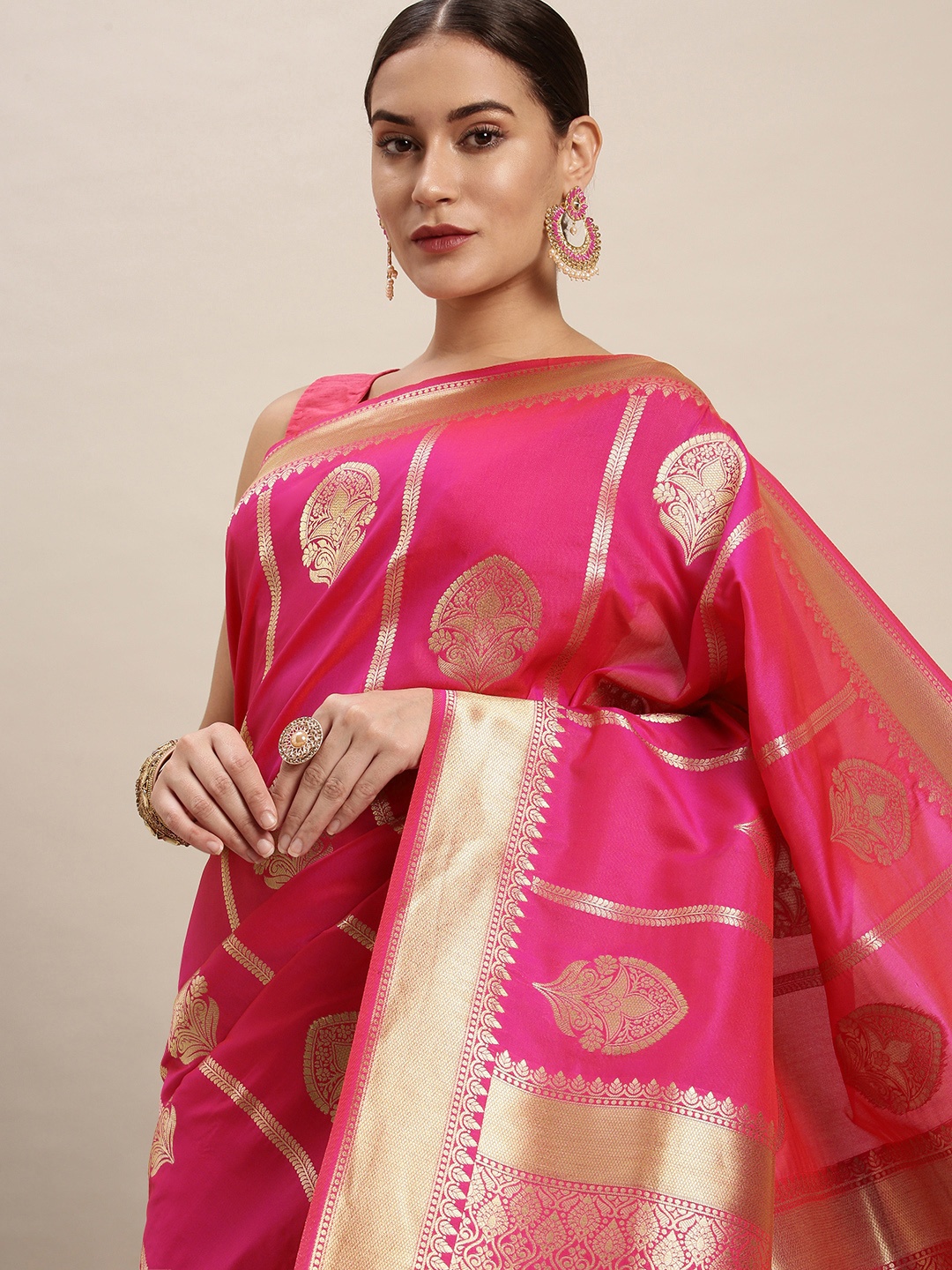 

Royal Rajgharana Saree Pink & Gold Ethnic Motifs Zari Silk Blend Celebrity Banarasi Sarees