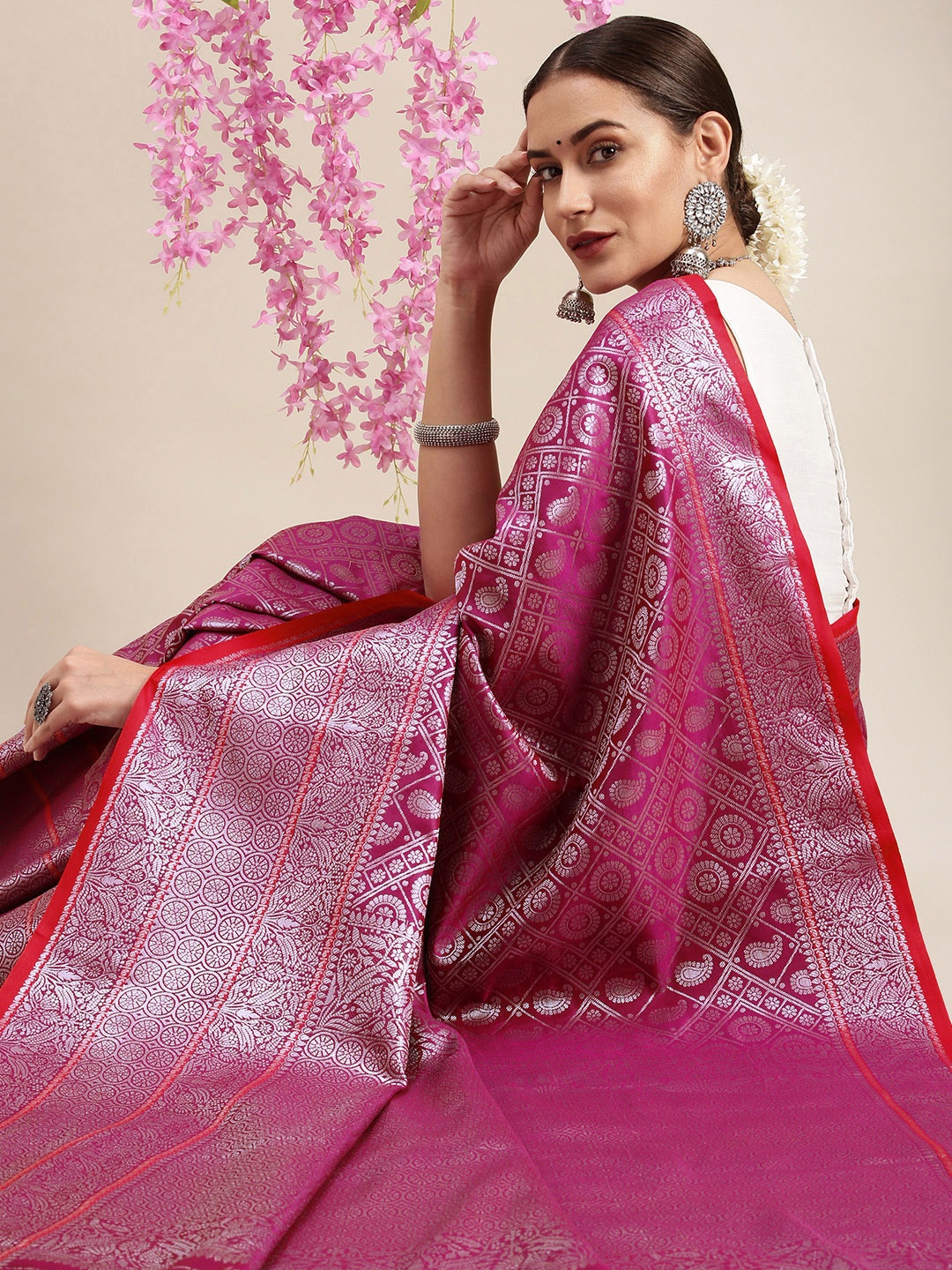 

Royal Rajgharana Saree Pink & Silver Ethnic Motifs Zari Celebrity Banarasi Sarees