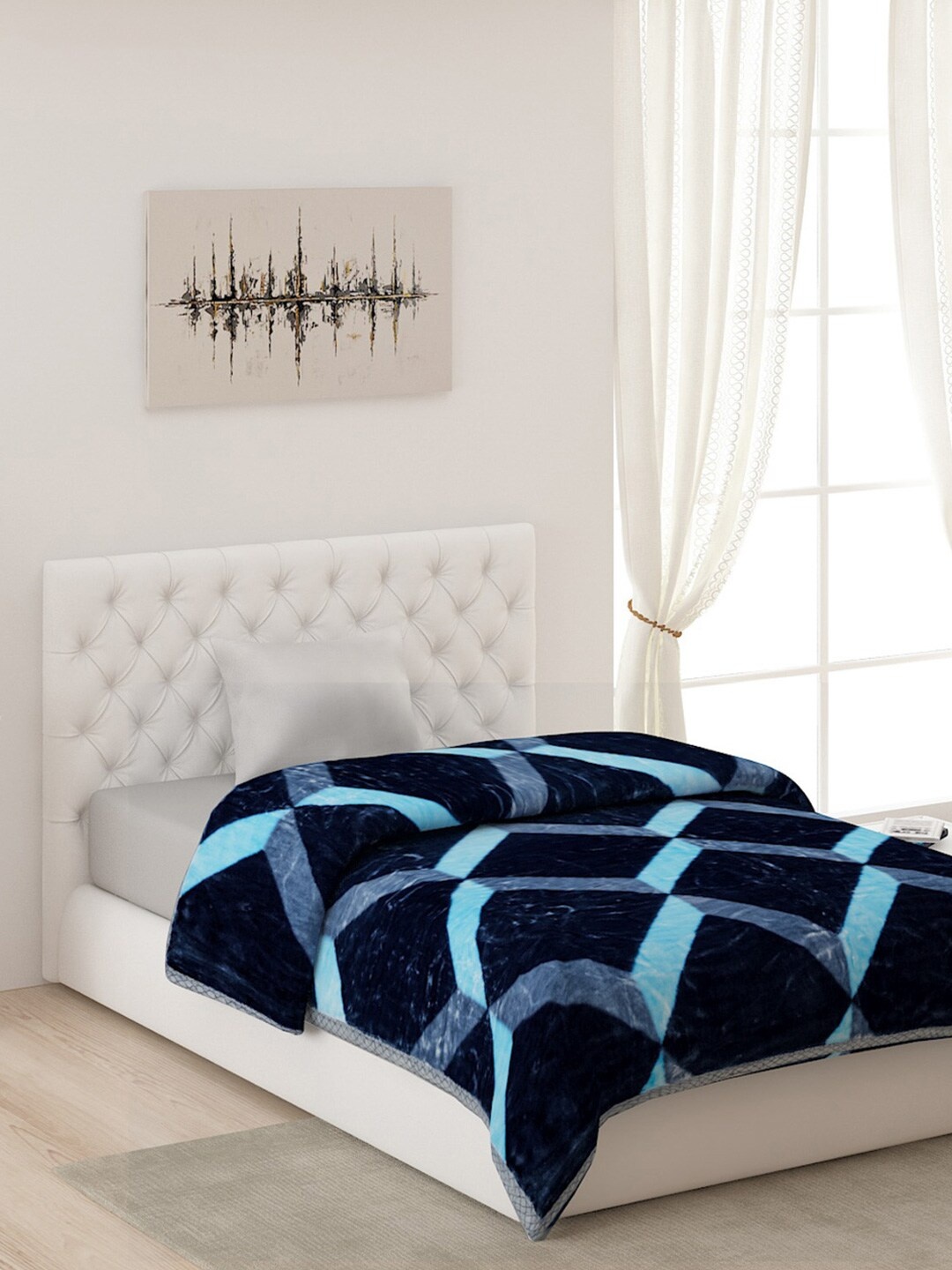 

Monte Carlo Black & Blue Geometric AC Room Single Bed Blanket
