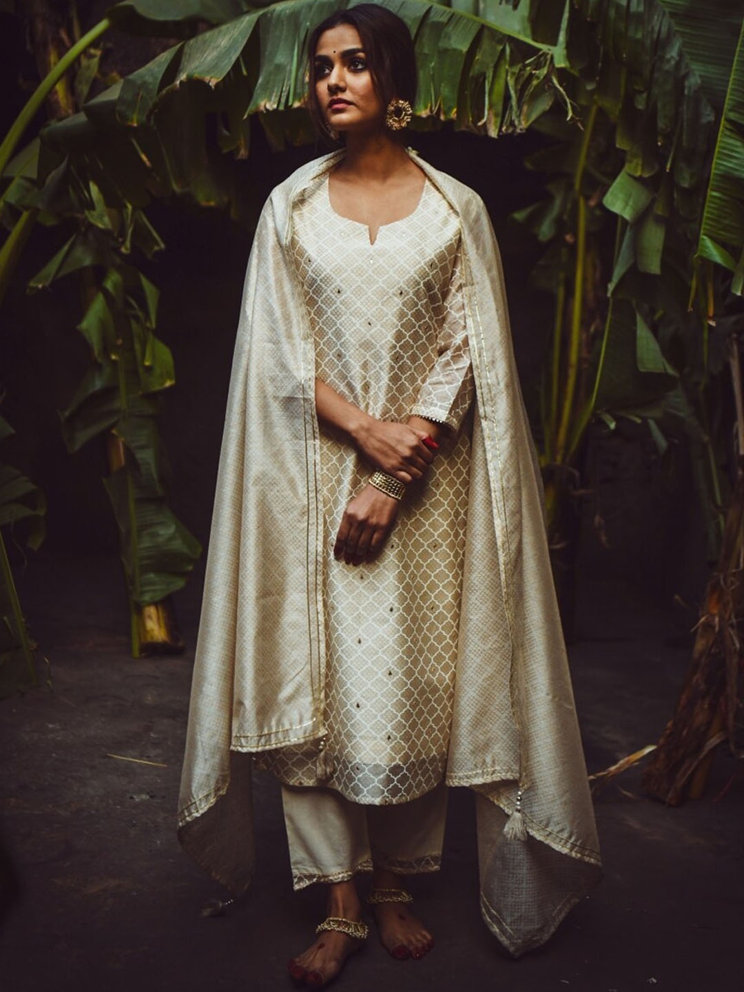 

KARAJ JAIPUR Women Beige Chanderi Cotton Kurta with Trousers & With Dupatta