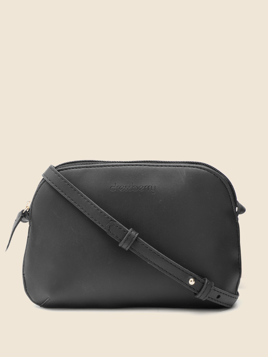 

DressBerry Structured Sling Bag, Black