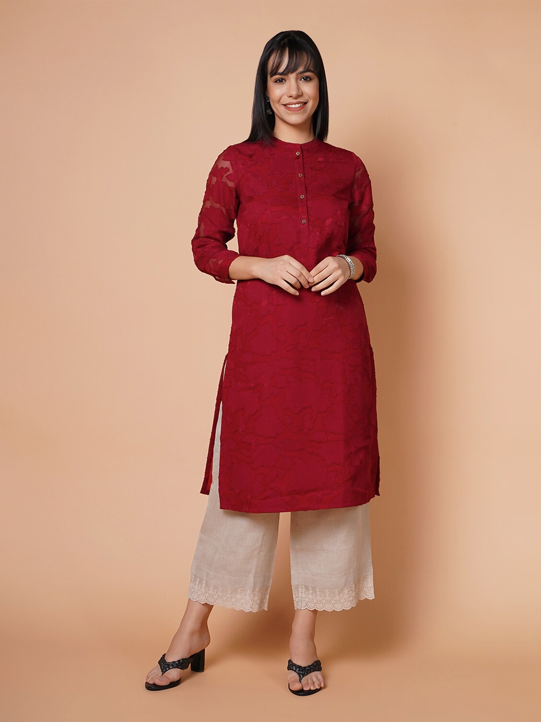 

BARARA ETHNIC Maroon Floral Embellished Straight Kurti