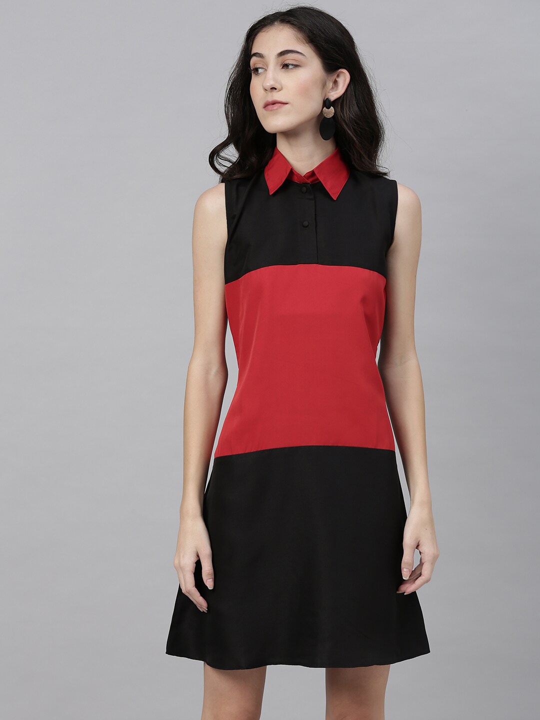 

Shubhangini Fashion Black & Red Colourblocked Crepe A-Line Dress