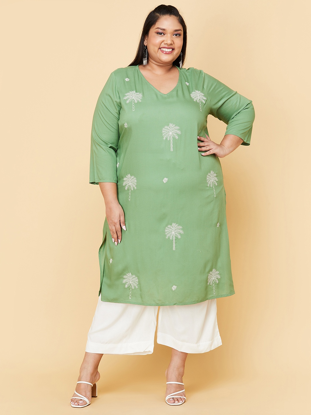 

max Plus Size Women Green & White Ethnic Motifs Embroidered Thread Work Kurta