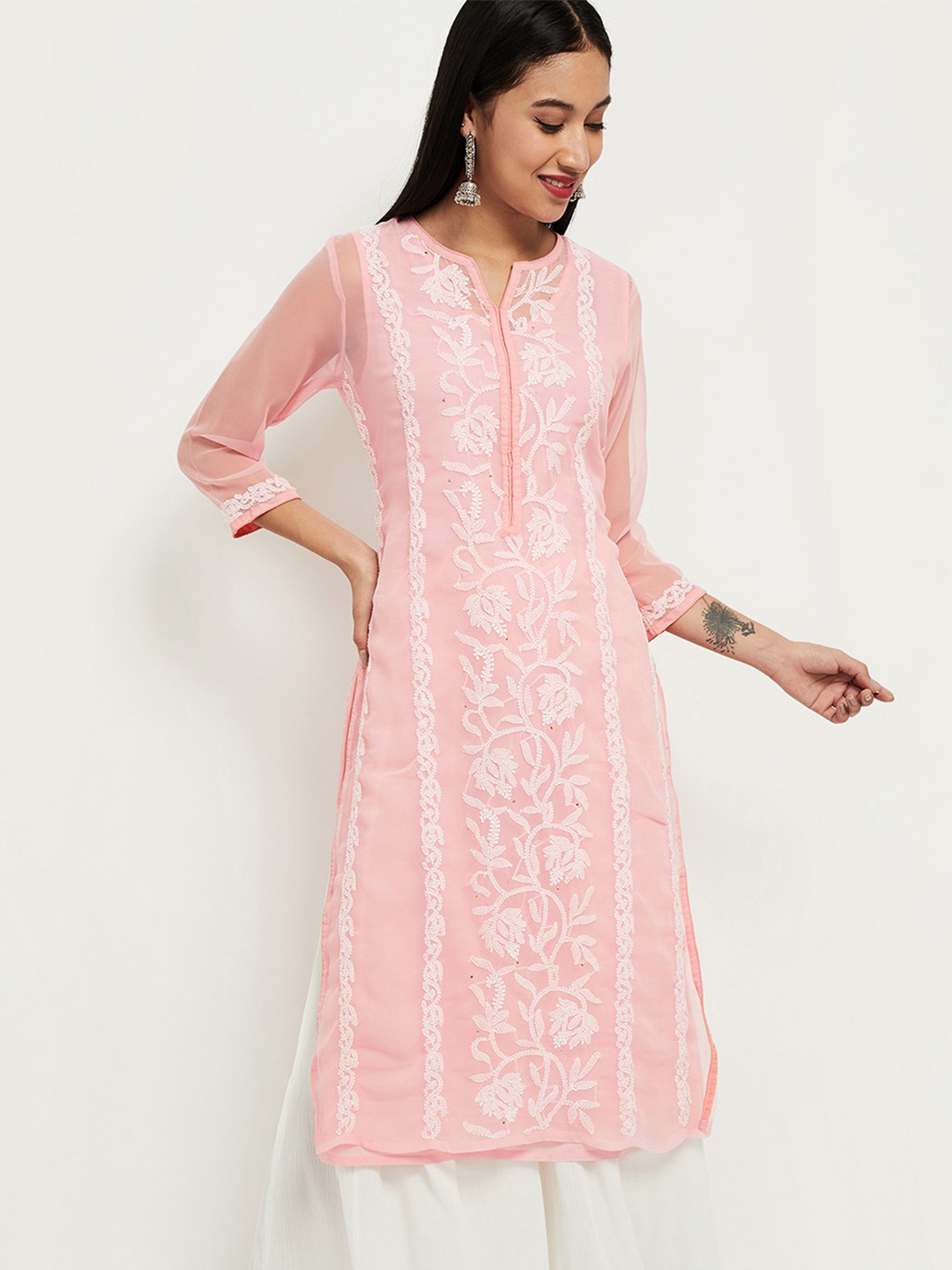 

max Men Pink Floral Embroidered Chikankari Kurta