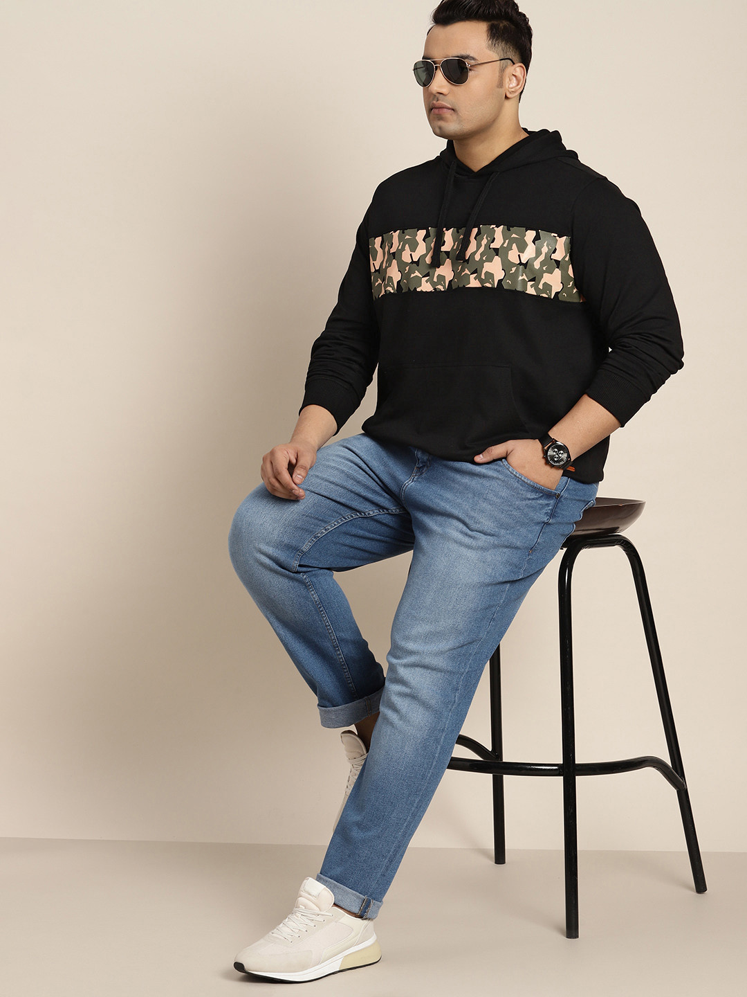 

Sztori Men Plus Size Printed Hooded Sweatshirt, Black
