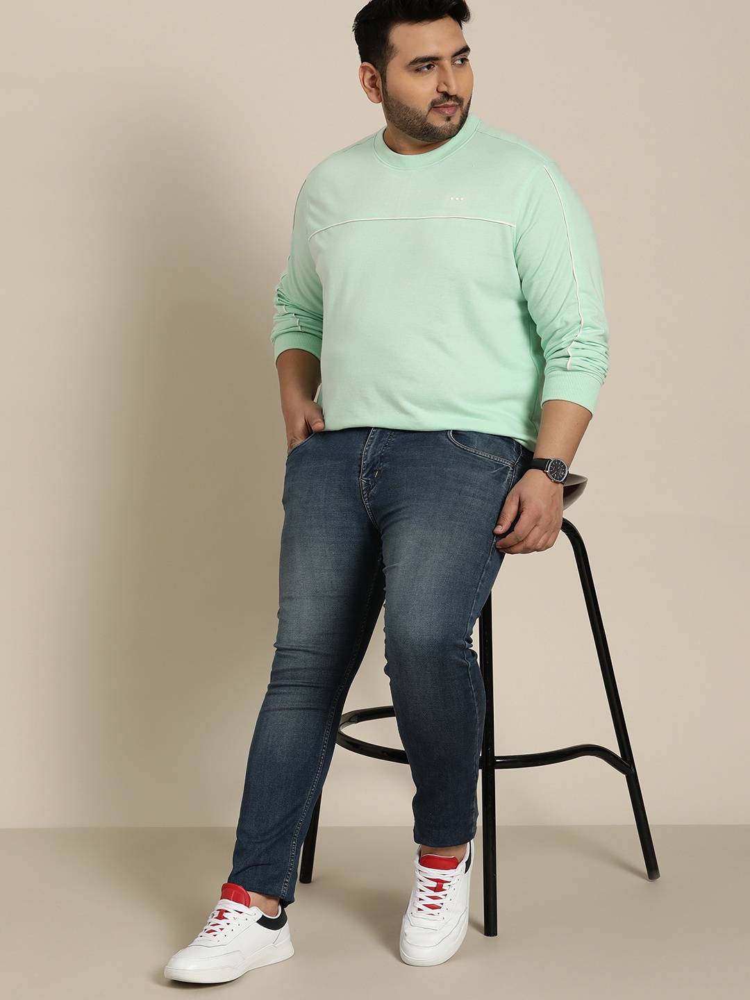 

Sztori Men Plus Size Sea Green Solid Athleisure Sweatshirt