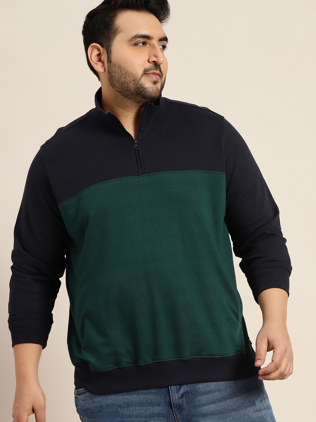 

Sztori Men Plus Size Colourblocked Half Zipper Sweatshirt, Green