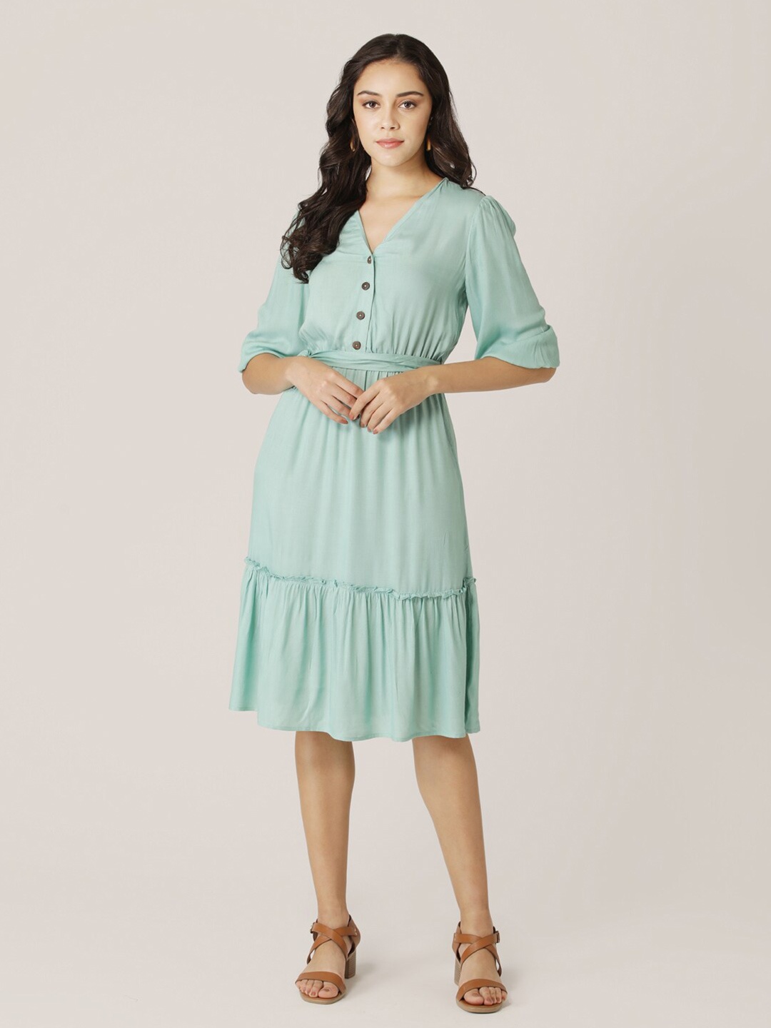

DressBerry WOMEN Green Dress