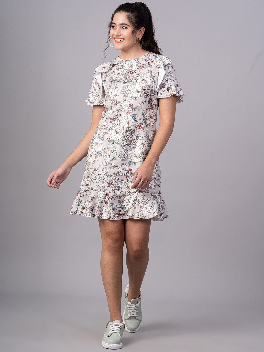 

DressBerry Grey Floral Dress
