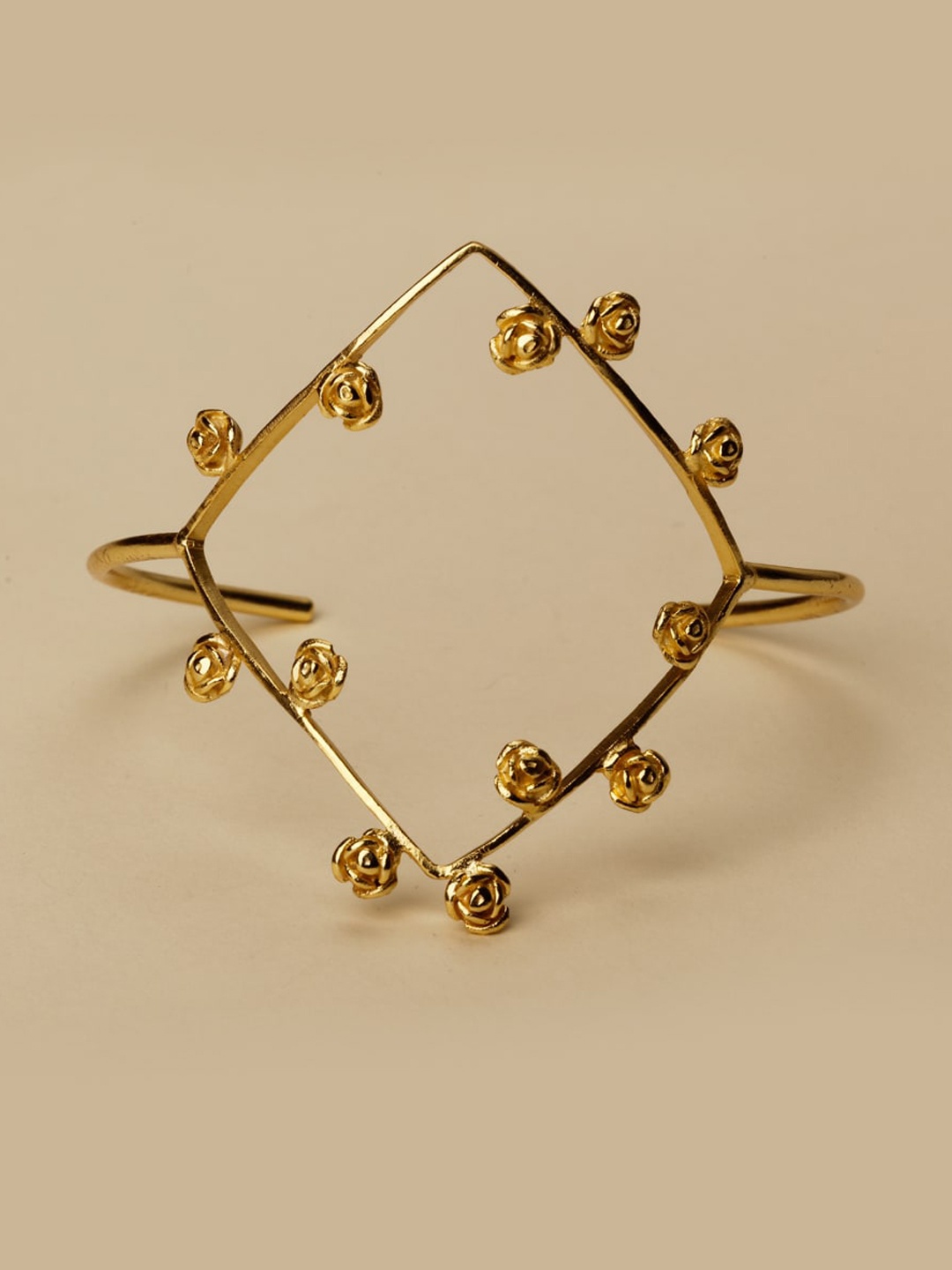 

STILSKII Unisex Gold Bracelet