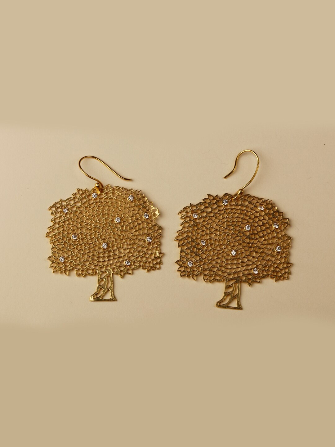 

STILSKII Gold-Toned & White Contemporary Drop Earrings