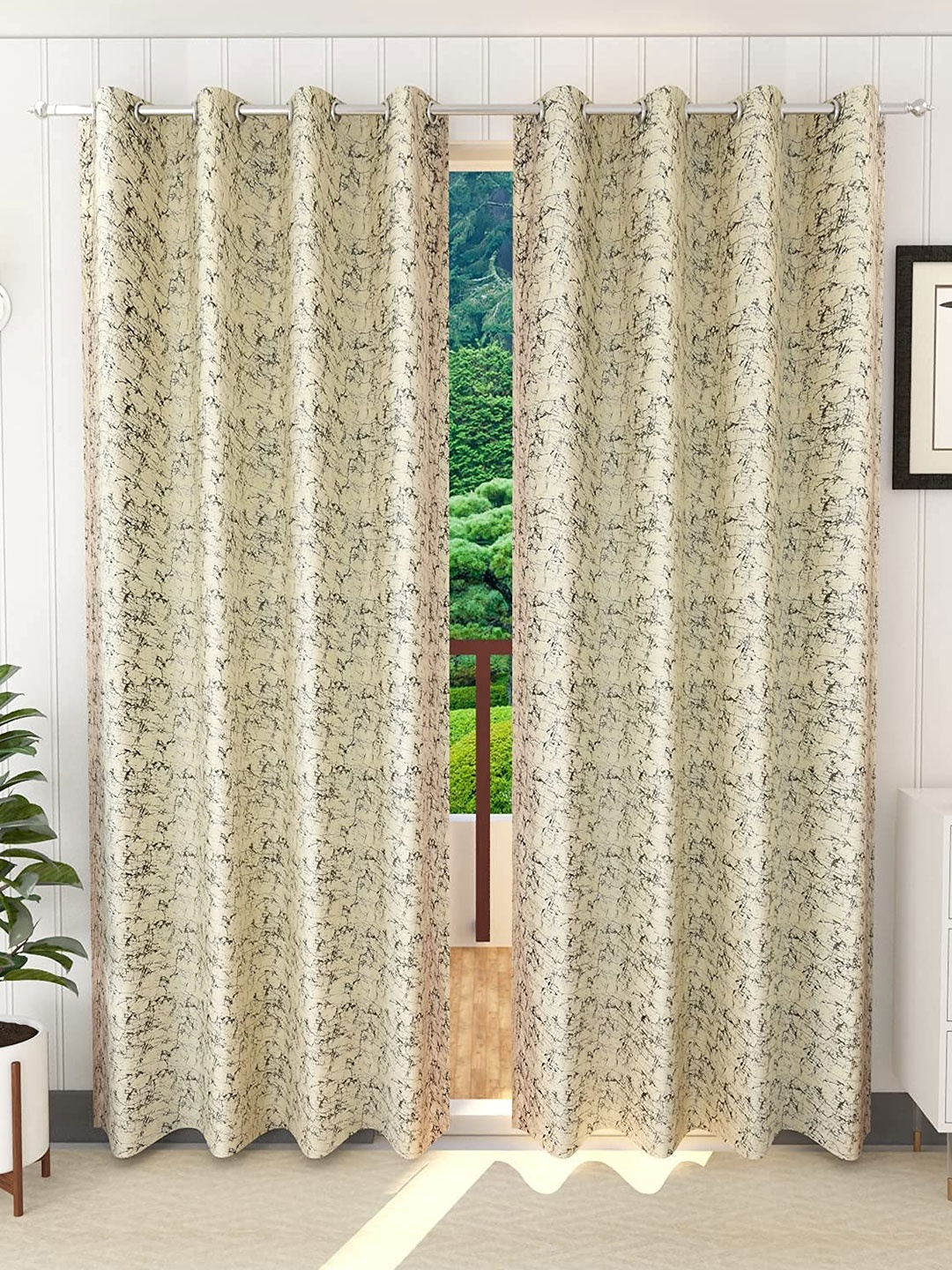 

JARS Collections Off White & Black Set of 2 Room Darkening Window Curtain