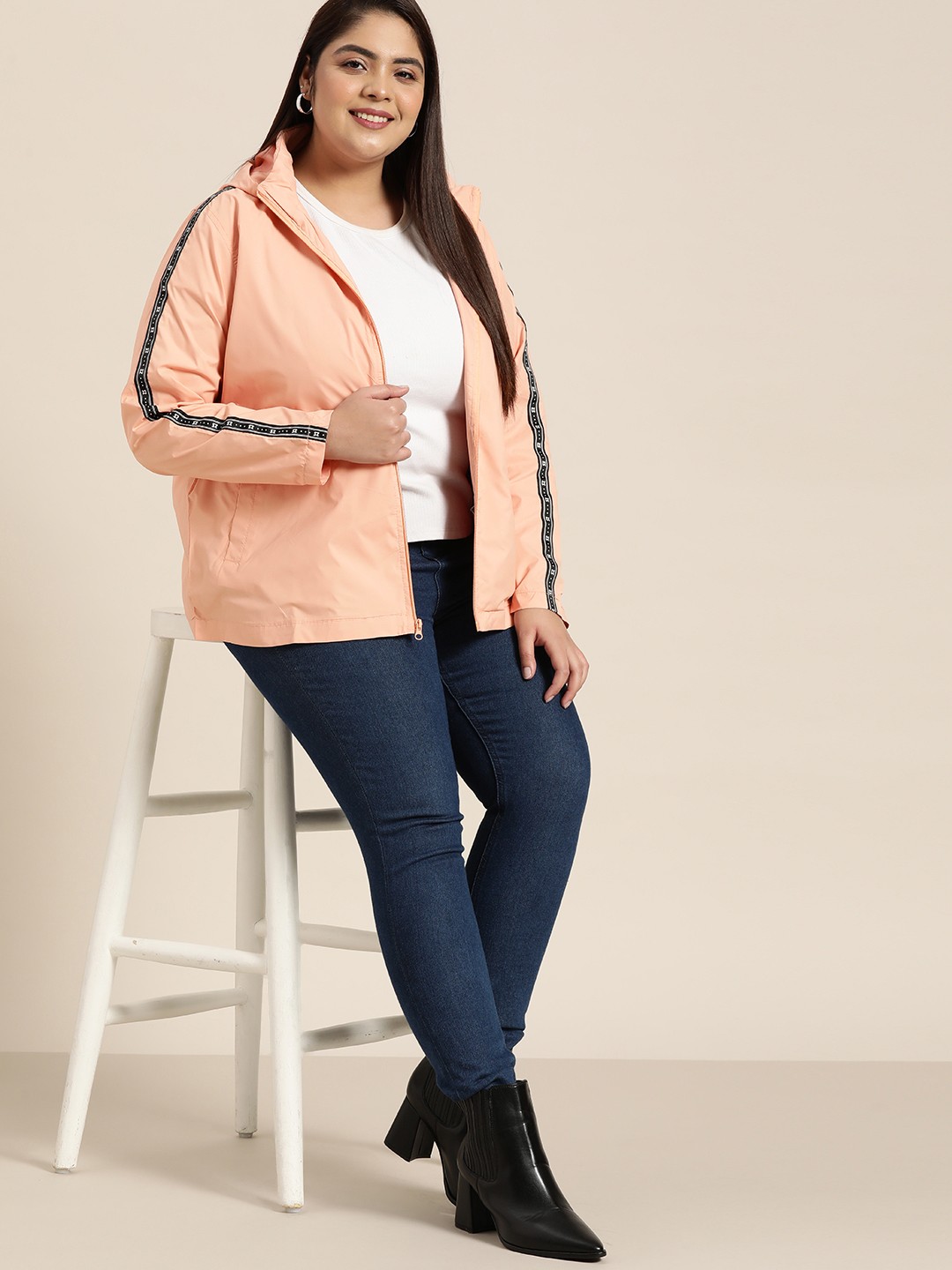 

Sztori Women Plus Size Peach-Coloured Tailored Jacket