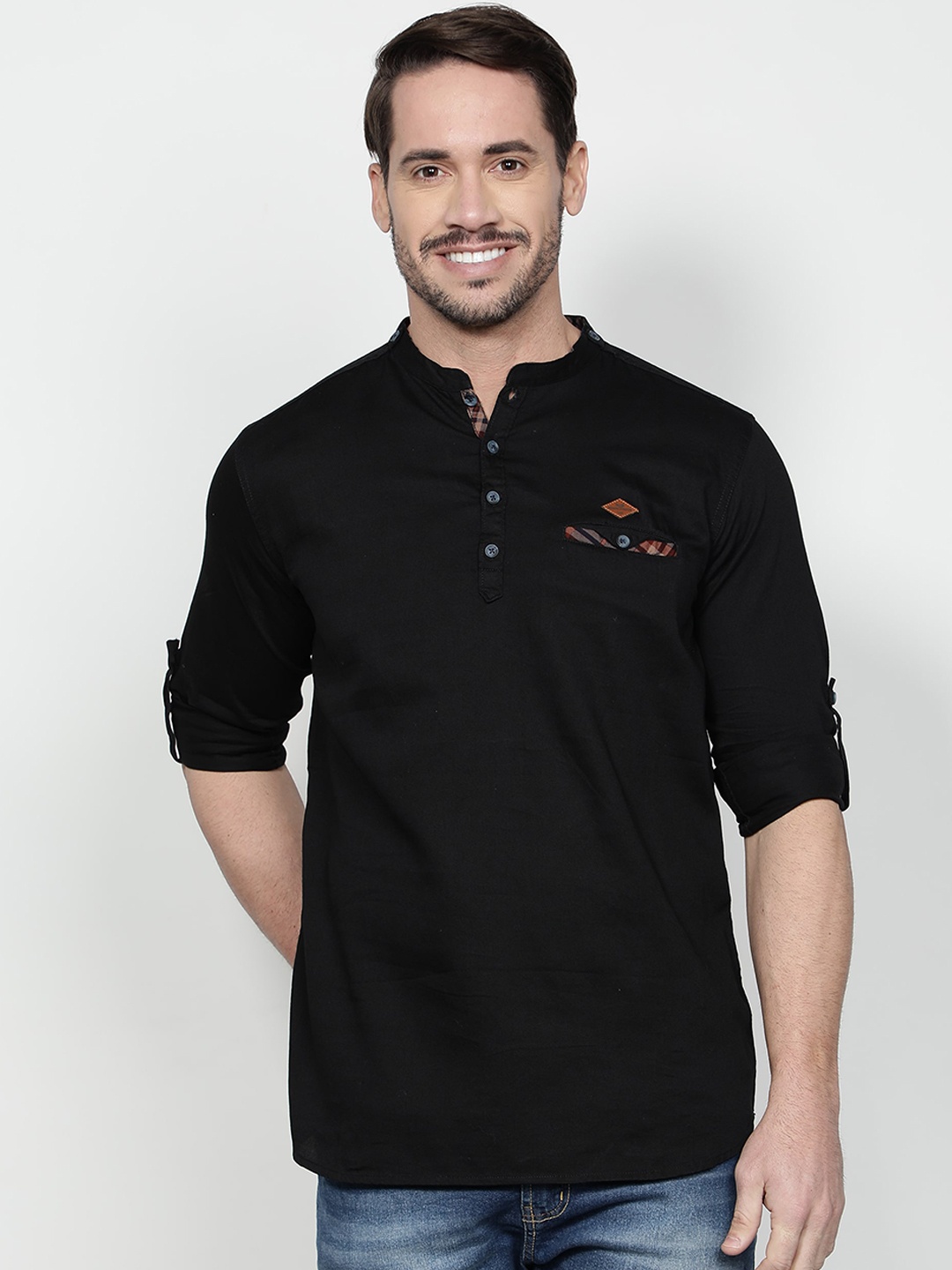 

Kuons Avenue Men Black Thread Work Kurta