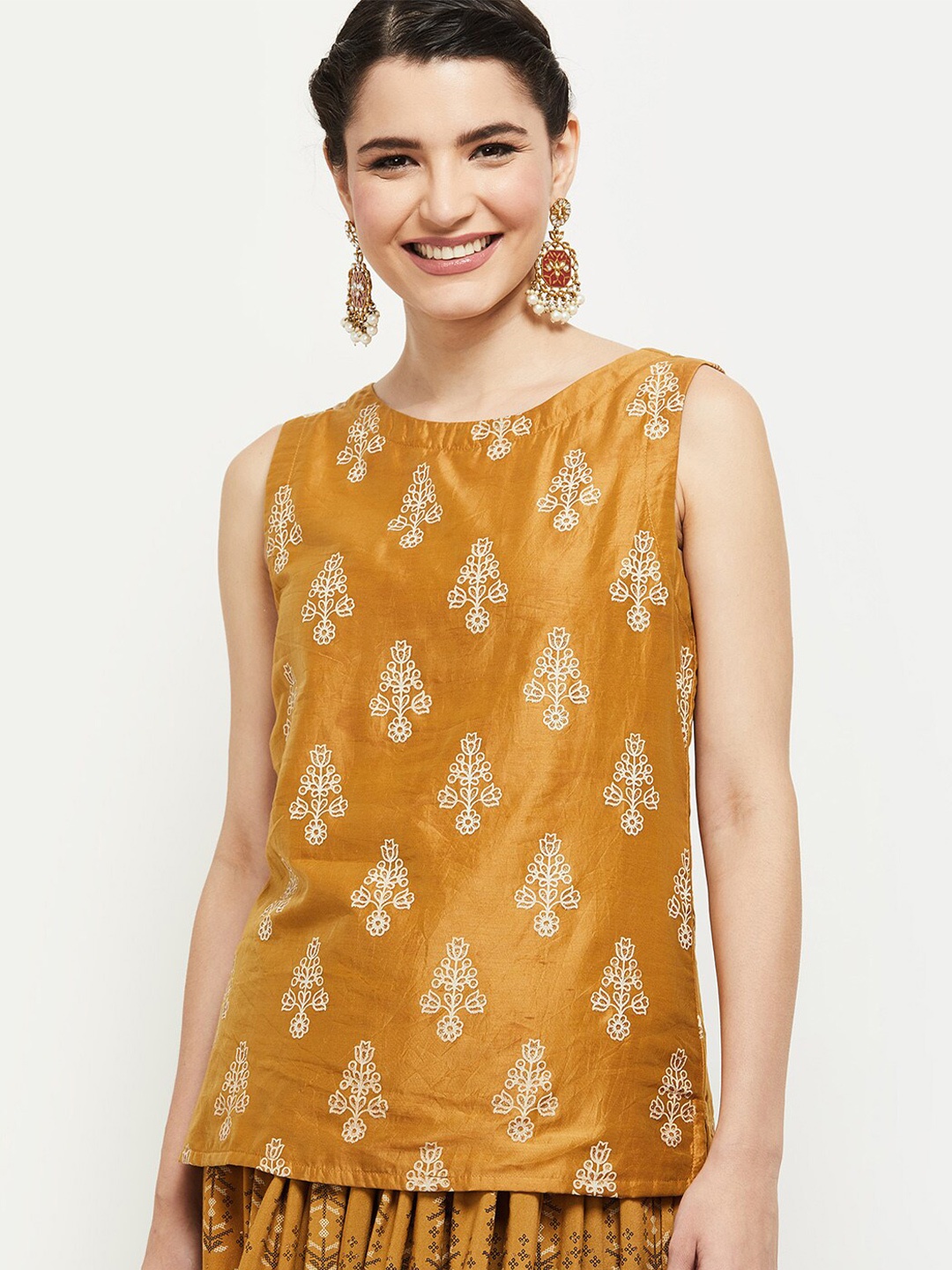 

max Women Mustard Yellow Floral Print Top