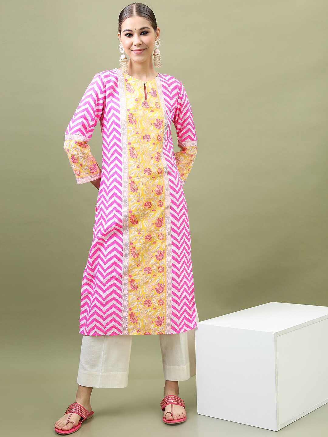 

Vishudh Women Pink & Yellow Floral Striped Keyhole Neck Kurta
