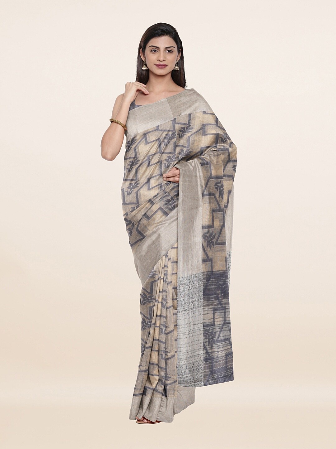 

Pothys Cream-Coloured & Silver-Toned Woven Design Zari Saree