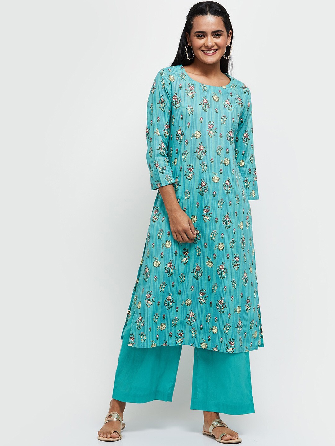 

max Women Blue Floral Printed Pure Cotton Kurta with Palazzo