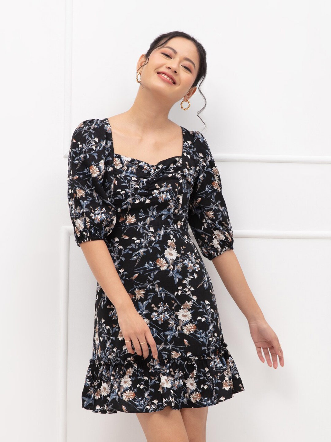 

20Dresses Black Floral Crepe Fit And Flare Dress