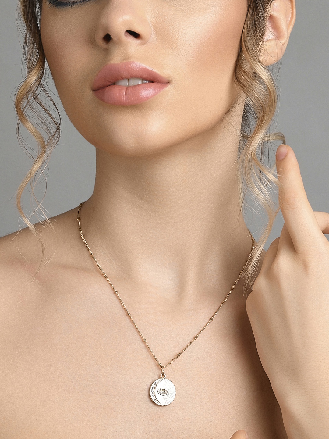 

ToniQ Gold-Toned Gold-Plated Open Necklace