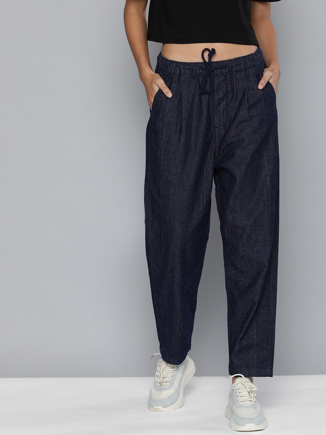 

Flying Machine Women Blue Jogger-Fit Mid-Rise Clean Look Jeans