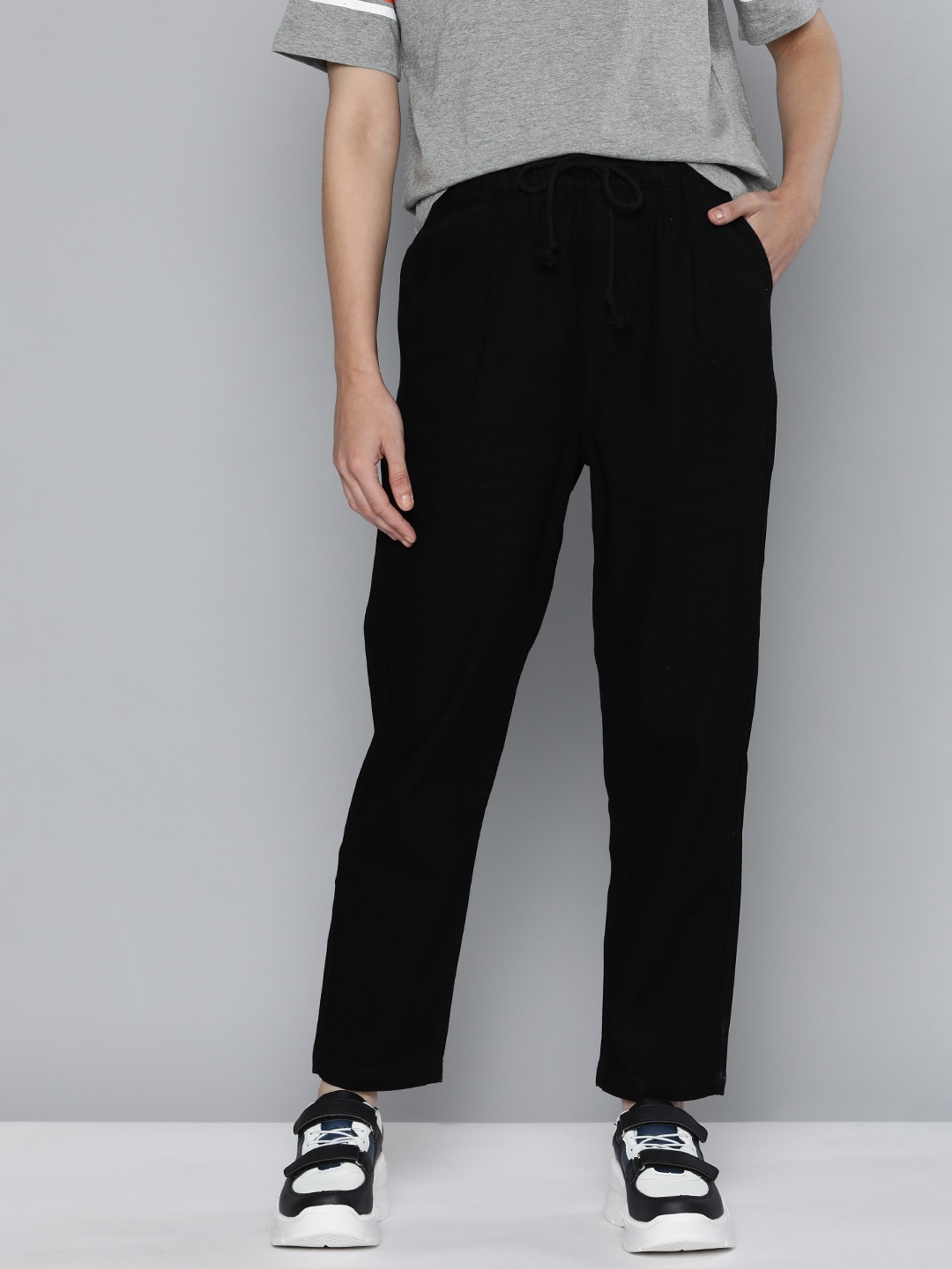 

Flying Machine Women Black Jogger High-Rise Pure Cotton Jeans