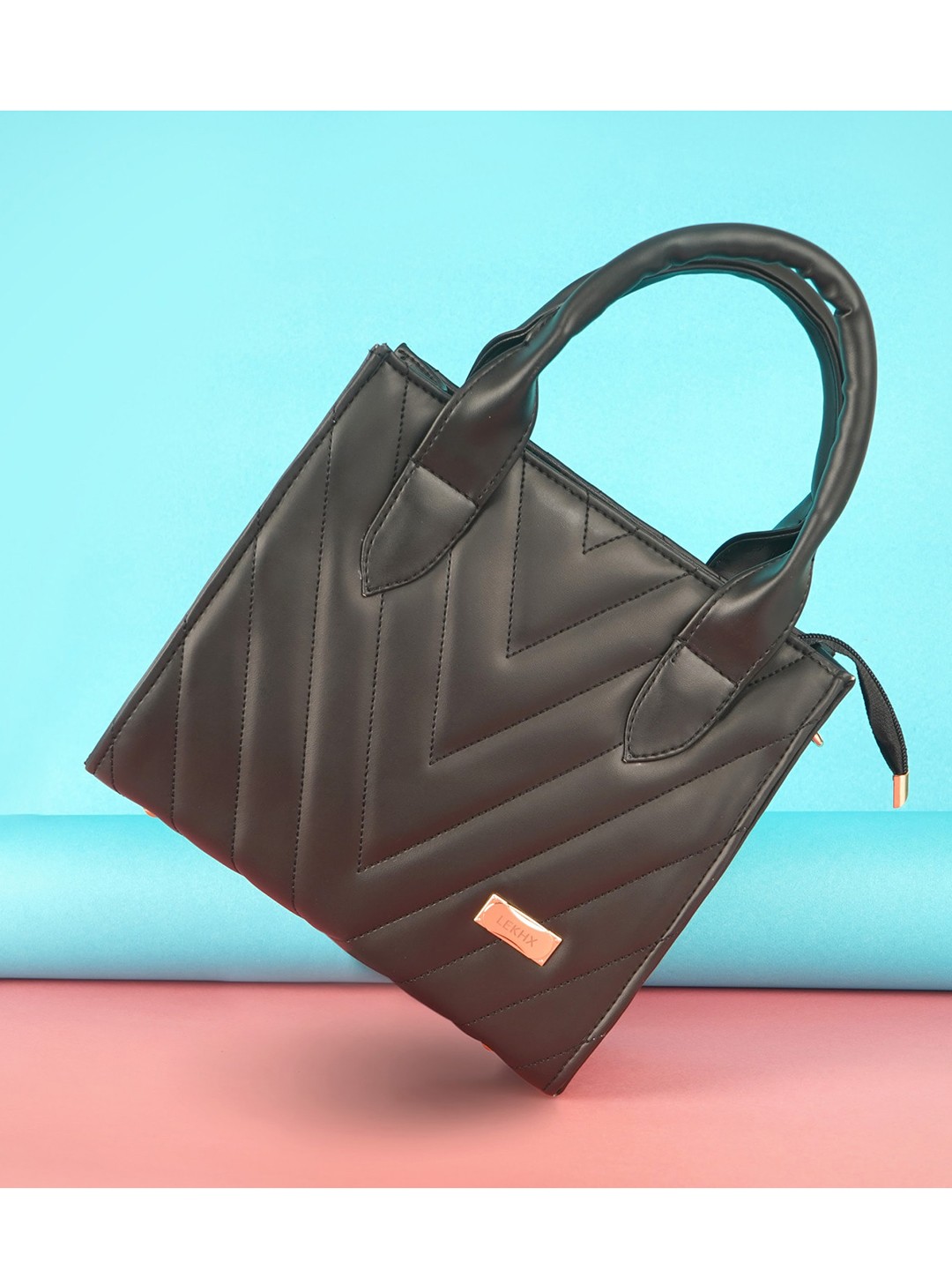 

LEKHX Black PU Structured Hobo Bag with Quilted