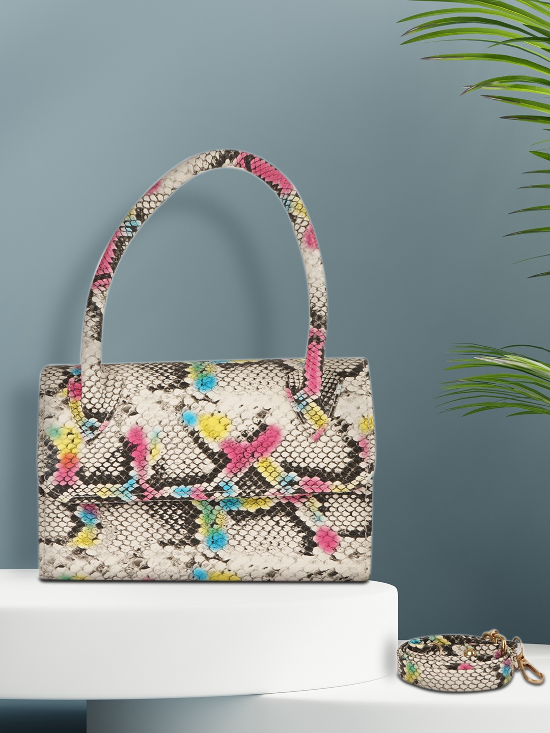 

LEKHX Multicoloured Printed PU Structured Shoulder Bag with Tasselled, Multi
