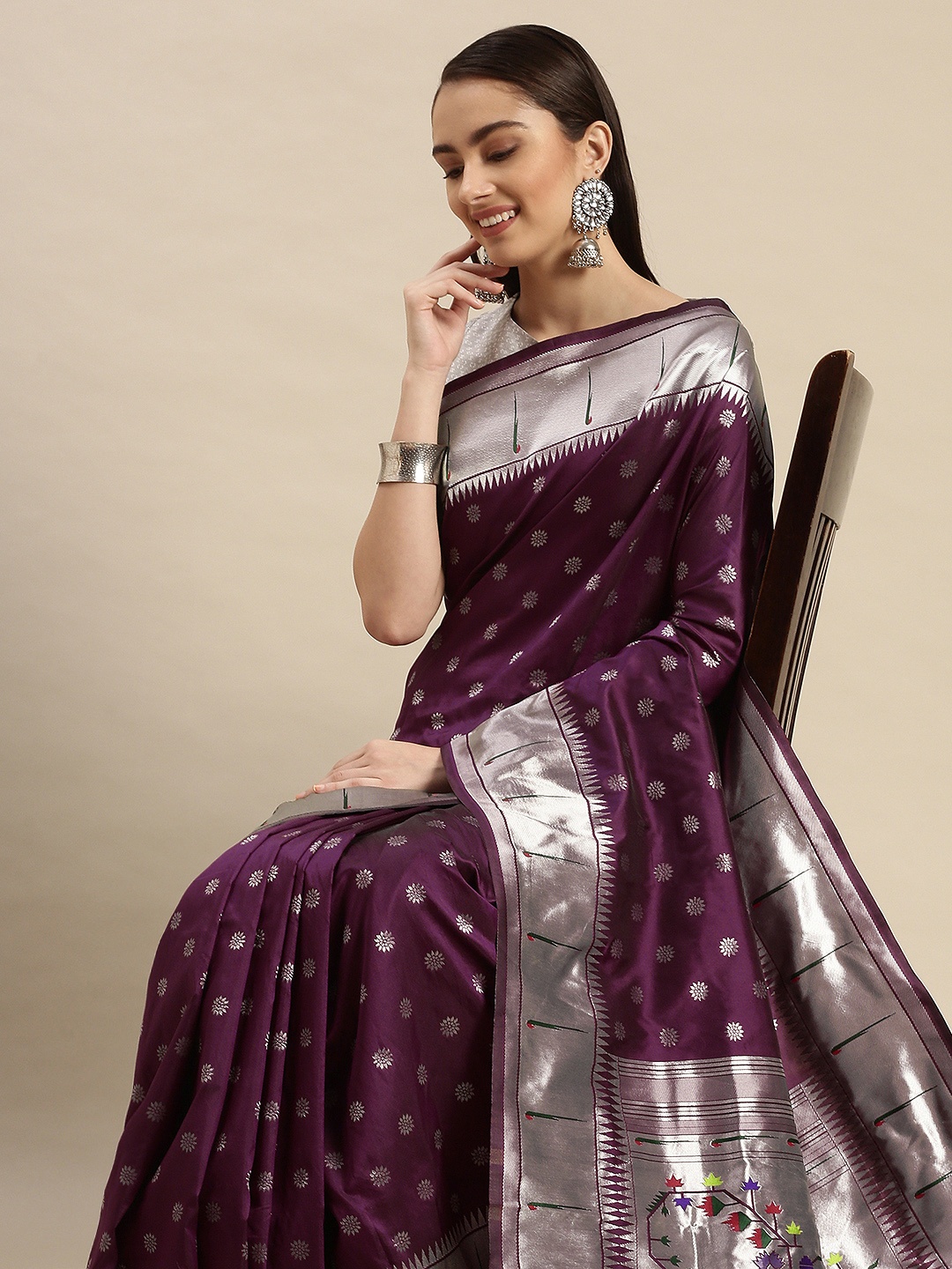 

Royal Rajgharana Saree Aubergine & Silver Floral Zari Silk Blend Celebrity Paithani Sarees, Purple