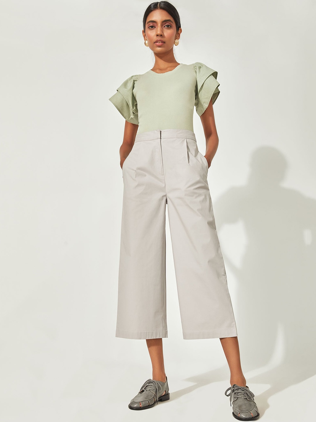 

The Label Life Women Grey Relaxed Straight Fit Pleated Culottes Trousers