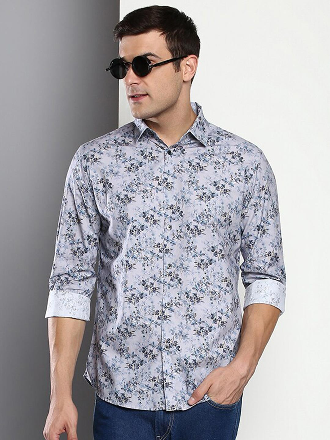 

Dennis Lingo Men Grey Slim Fit Floral Printed Casual Shirt
