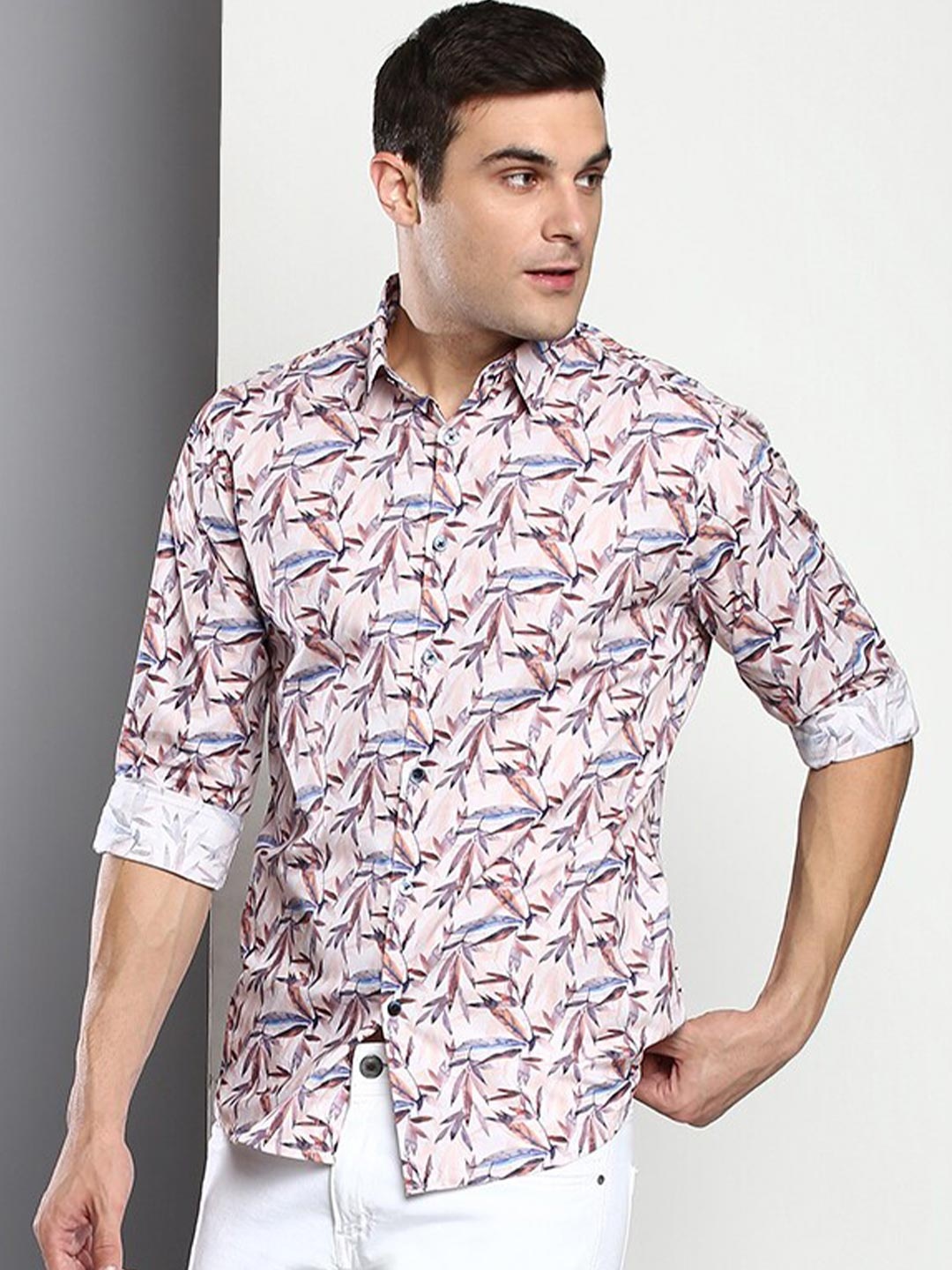 

Dennis Lingo Men Modern Slim Fit Floral Opaque Printed Casual Shirt, Peach