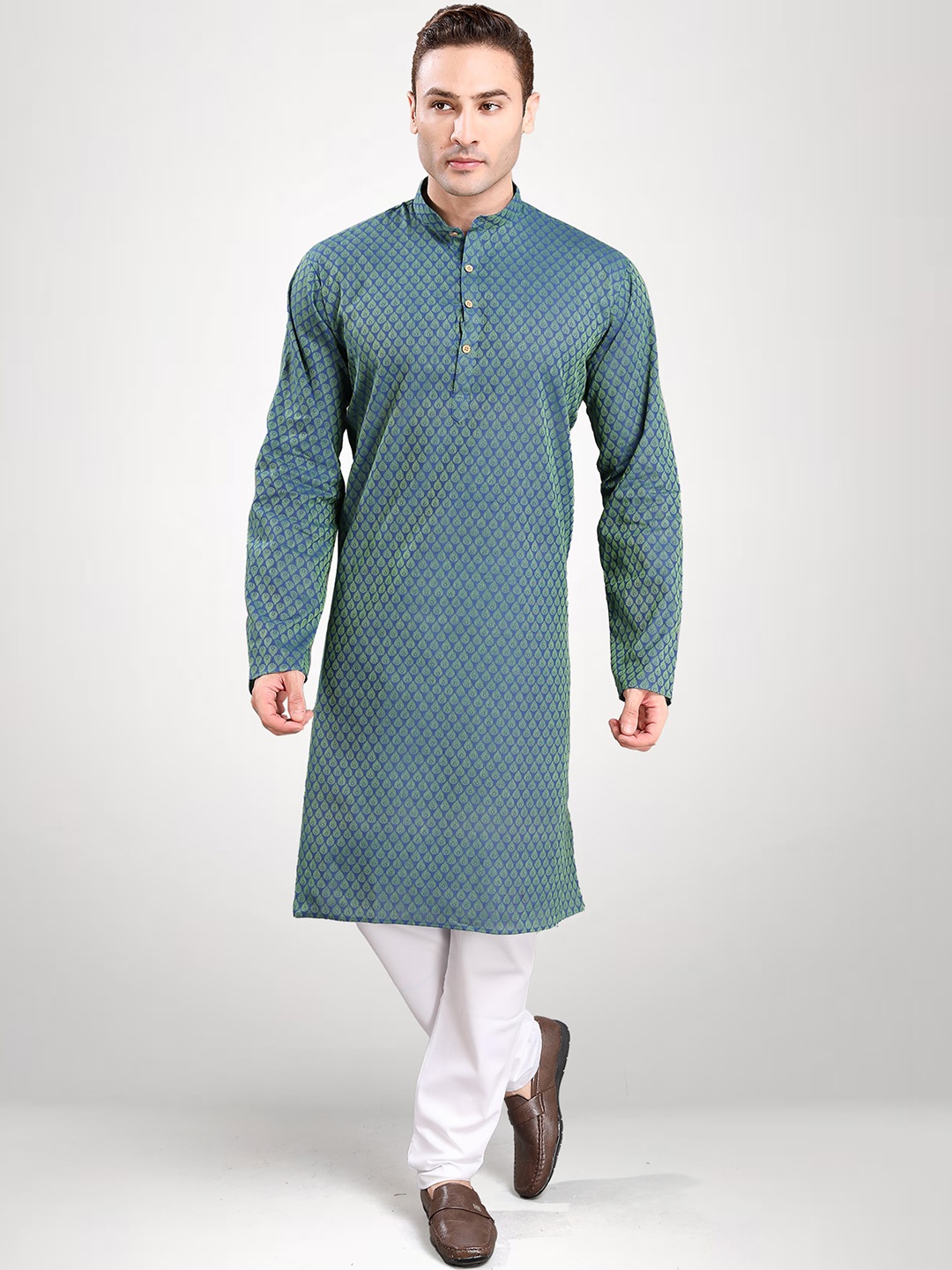 

RG DESIGNERS Men Blue Empire Kurta with Pyjamas