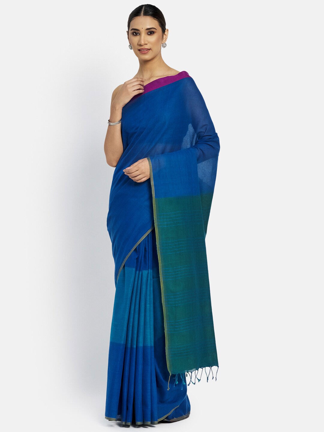 

Fabindia Blue & Green Colourblocked Pure Cotton Ready to Wear Saree