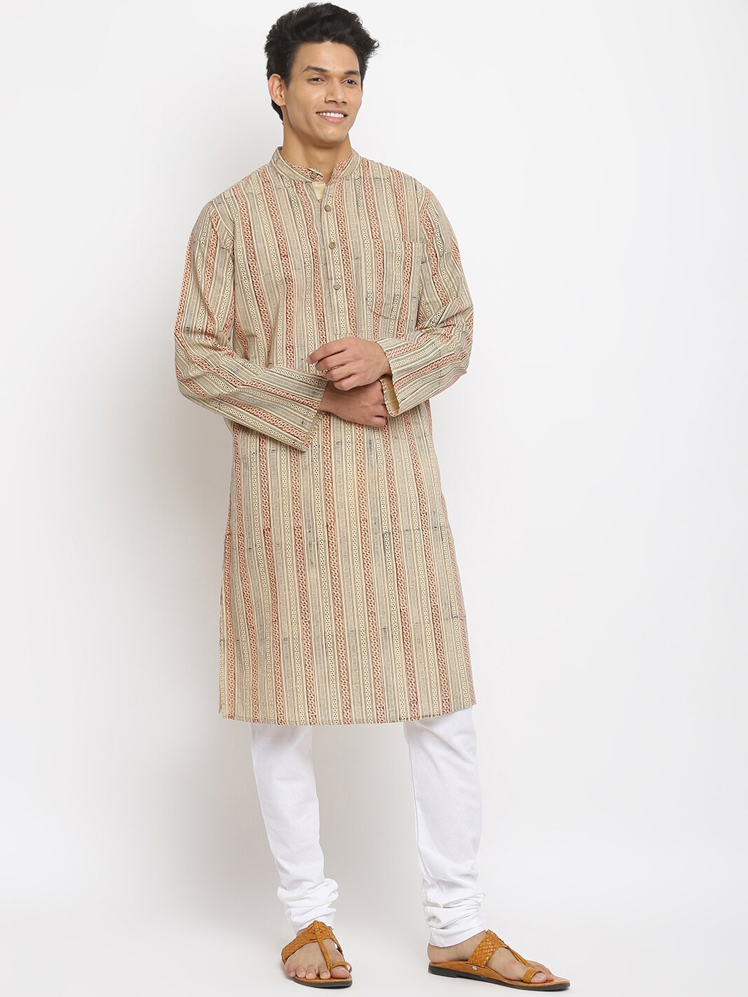 

Fabindia Men Beige & Maroon Printed Cotton Kurta
