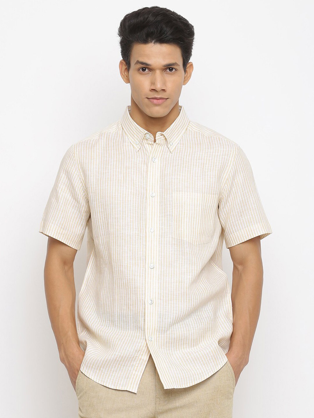 

Fabindia Men off White Slim Fit Striped Casual Shirt