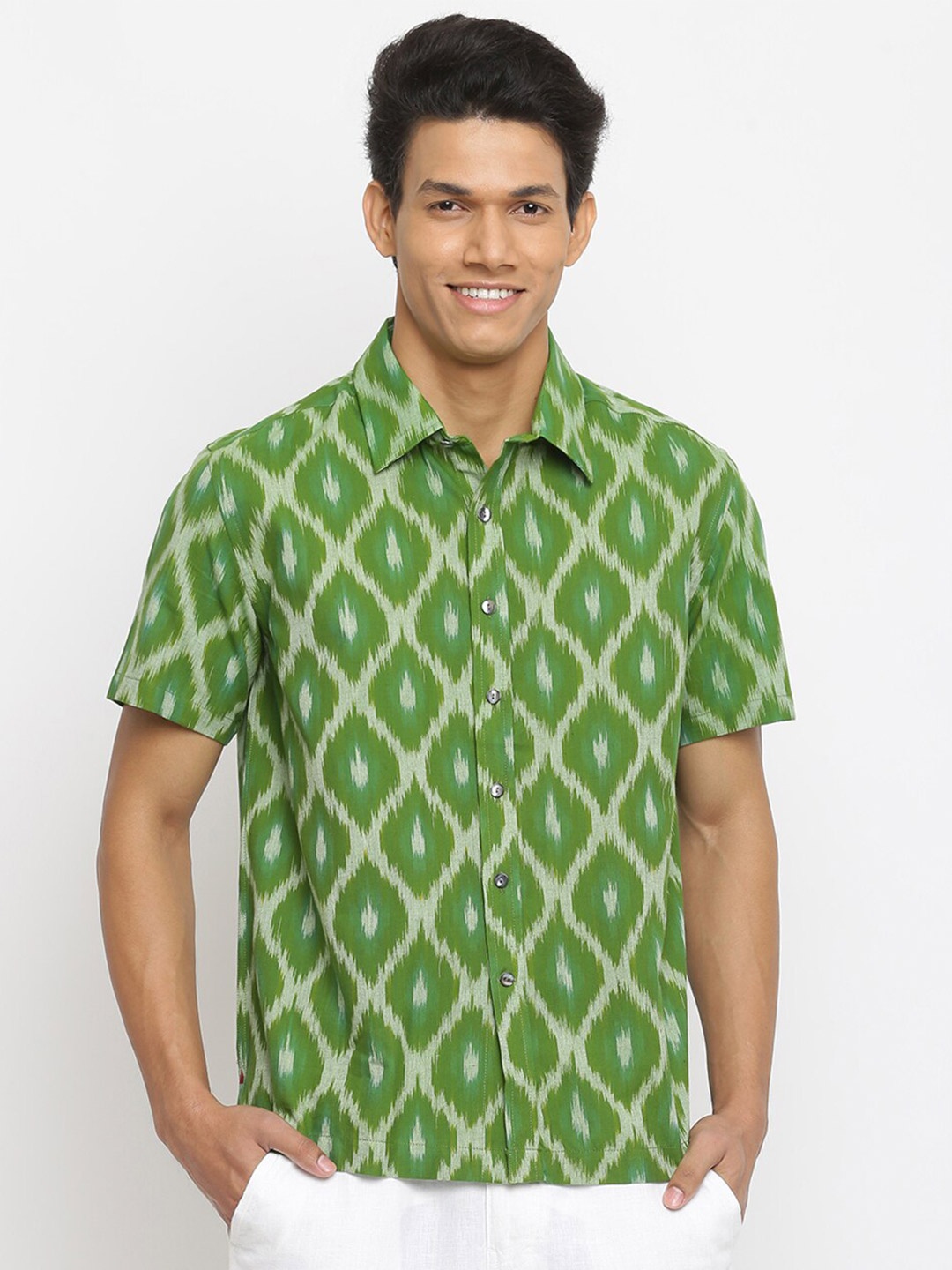 

Fabindia Men Green Printed Casual Shirt