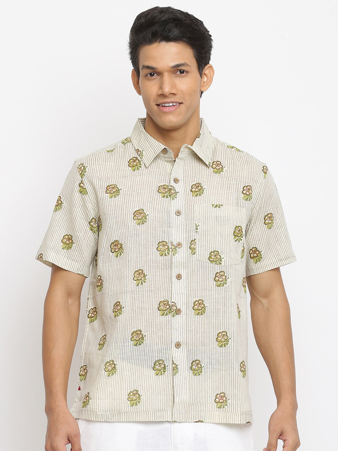 

Fabindia Men Green Printed Casual Shirt