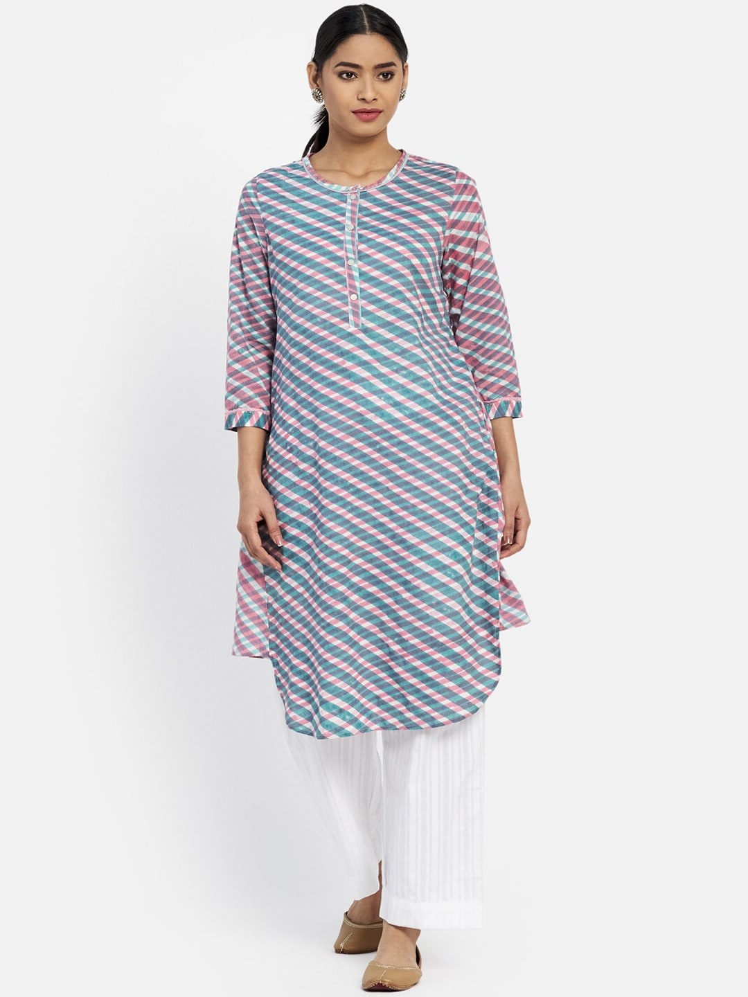 

Fabindia Women Blue & Pink Striped Kurta