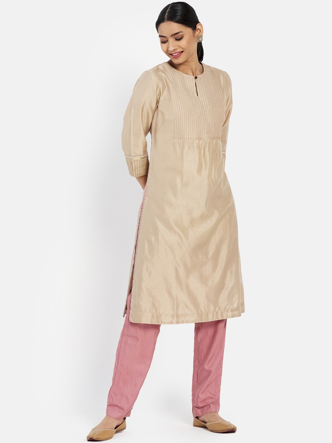 

Fabindia Women Beige Keyhole Neck Solid Kurta