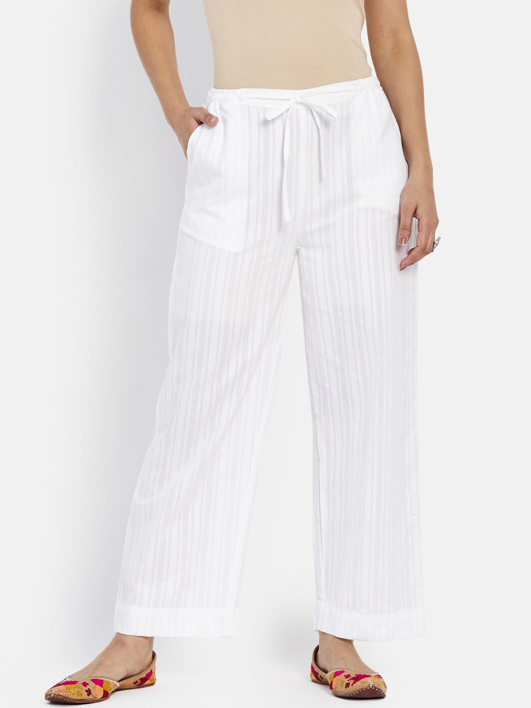 

Fabindia Women White Tapered Fit Trousers