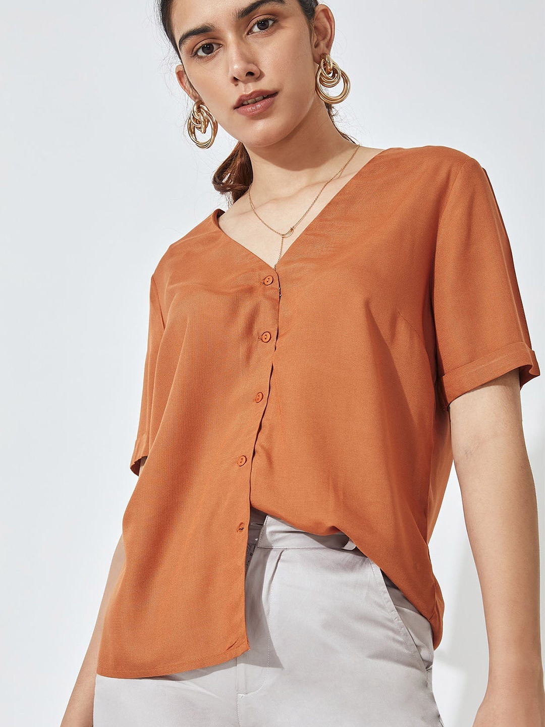 

The Label Life Women Rust Orange V Neck Button Down Shirt