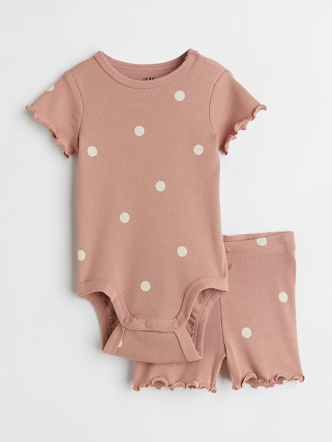 

H&M Infant Boys Beige 2-Piece Bodysuit and Shorts Set