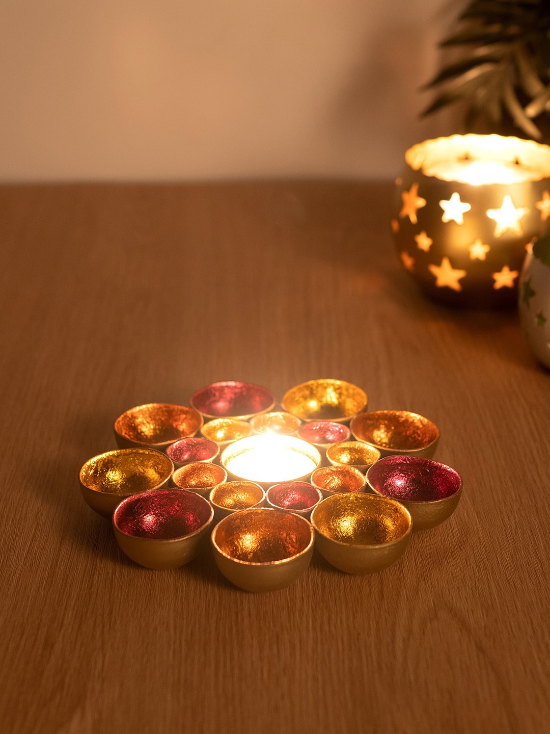 

HomeTown Pink & Gold-Toned Table Top Tealight Candle Holders, Multi