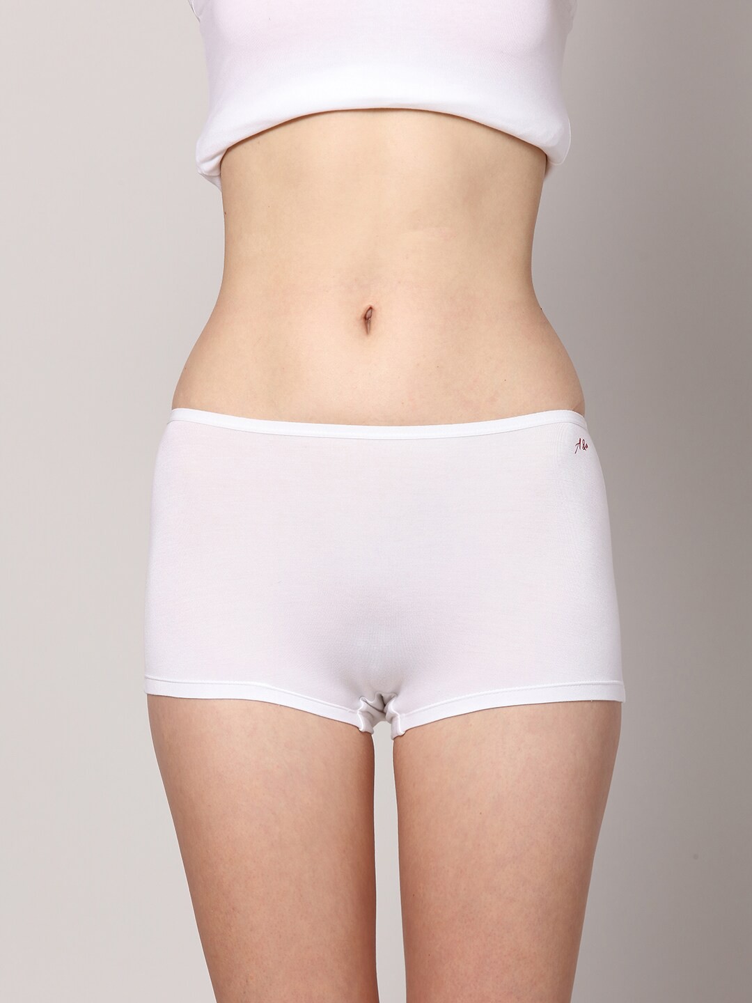 

AshleyandAlvis Women Pack of 1 Solid Anti-Bacterial Bamboo MicroModal Boyshorts AA-BS-SW, White