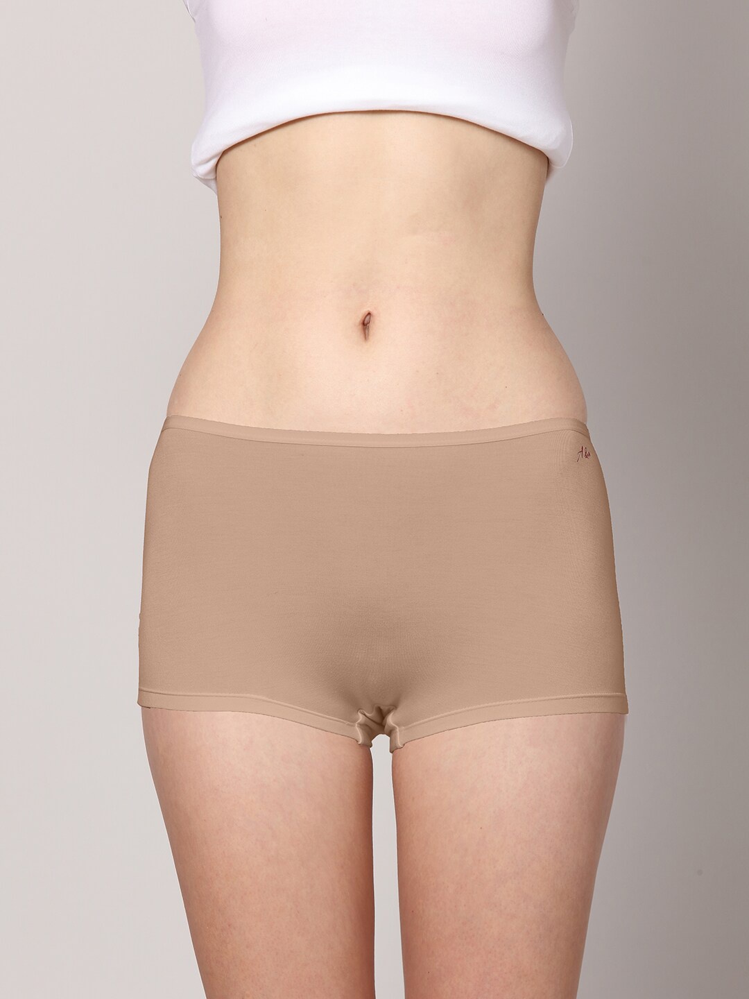

AshleyandAlvis Women Pack of 1 Solid Anti-Bacterial Bamboo MicroModal Boyshorts AA-BS-AN, Beige