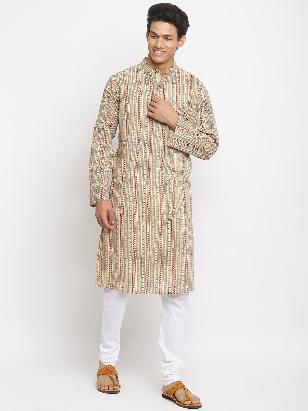 

Fabindia Men Beige & Red Printed Band Collar Pure Cotton Kurta