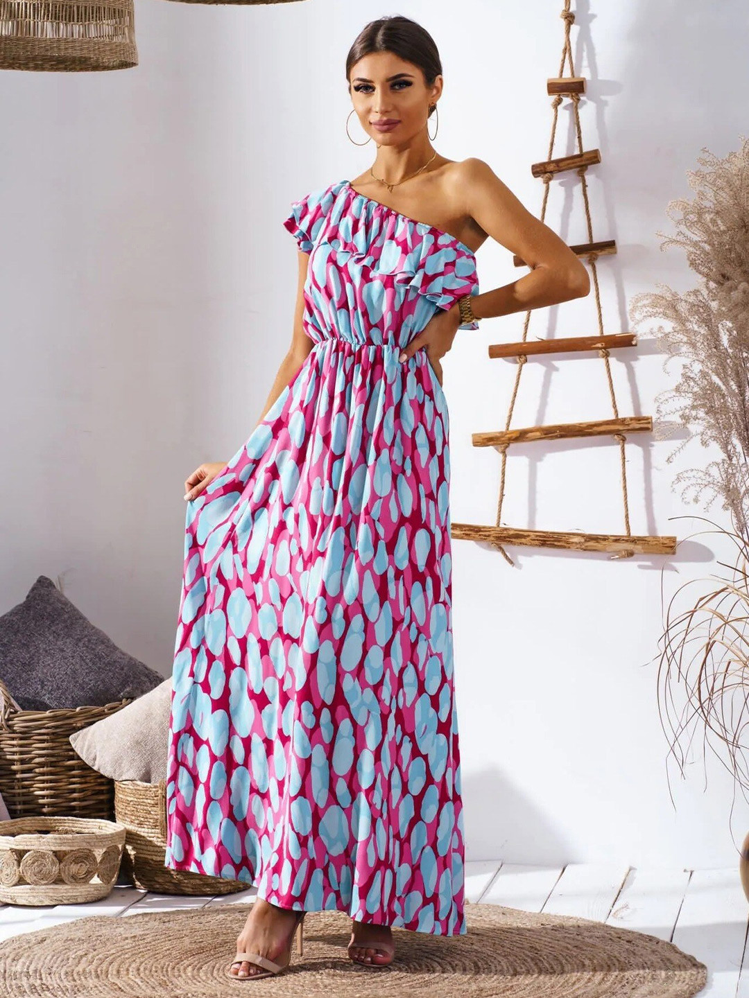 

BoStreet Blue Floral Maxi Dress