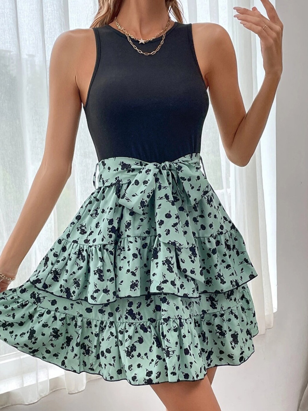 

BoStreet Green & Black Floral Dress